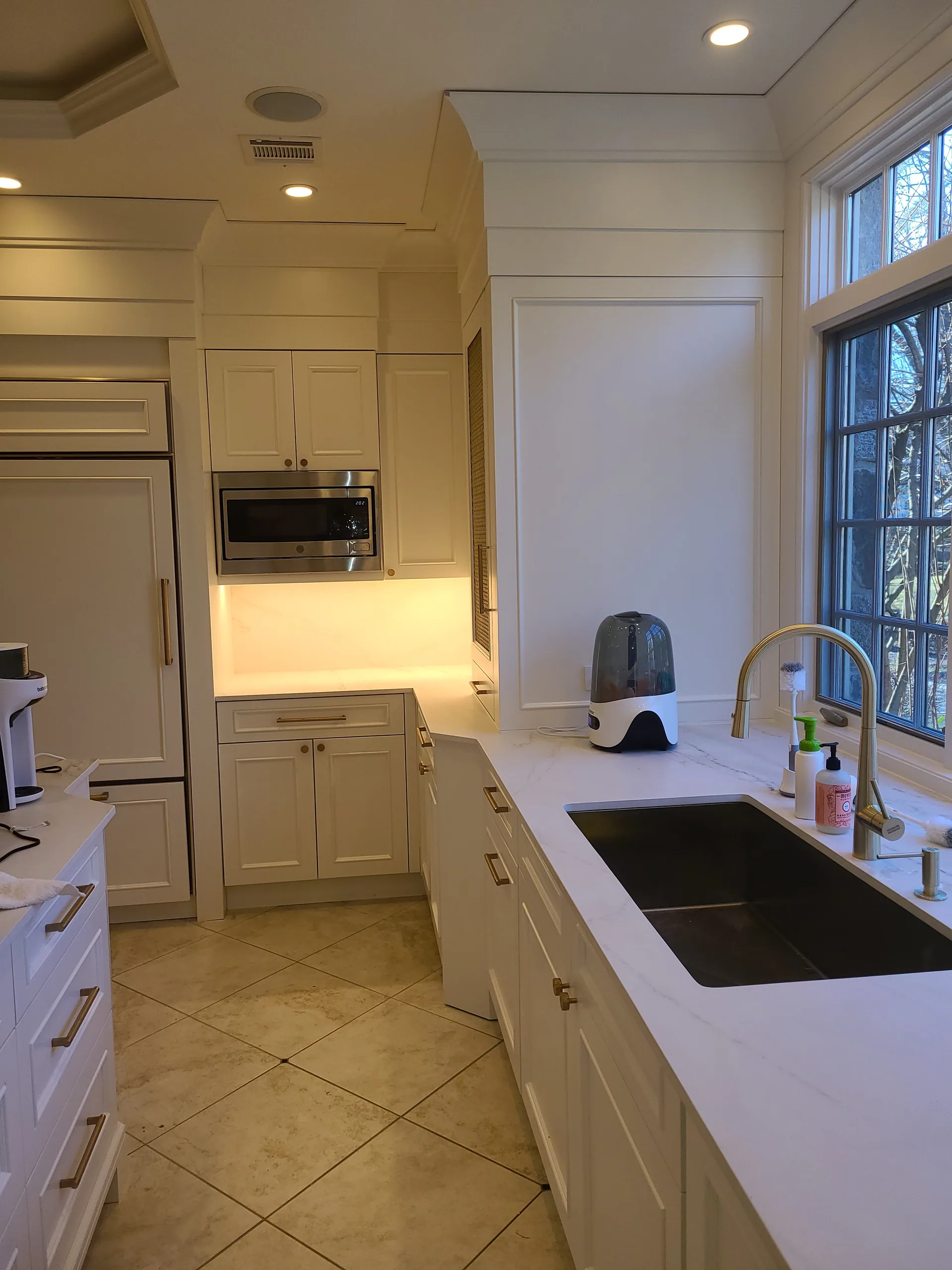 Coffered Gourmet Kitchen — gallery 6
