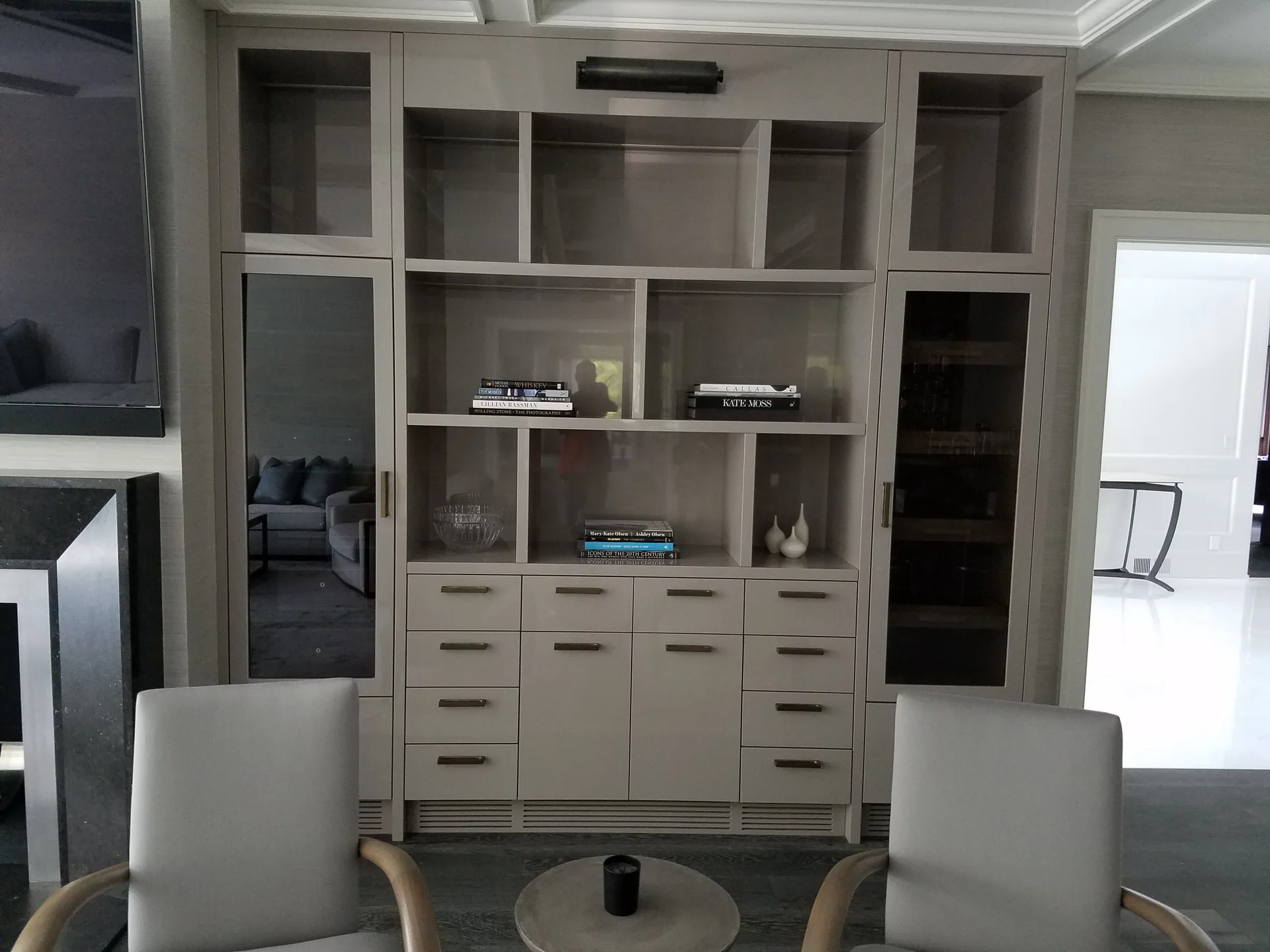 Cream Master Bath Vanity — gallery 2