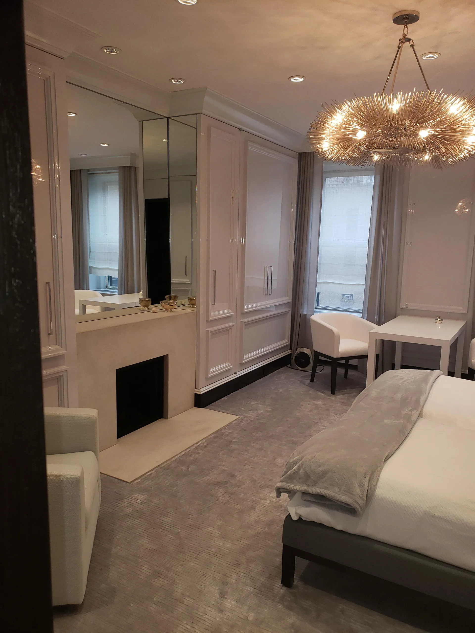 Lacquered Bedroom Suite — gallery 3