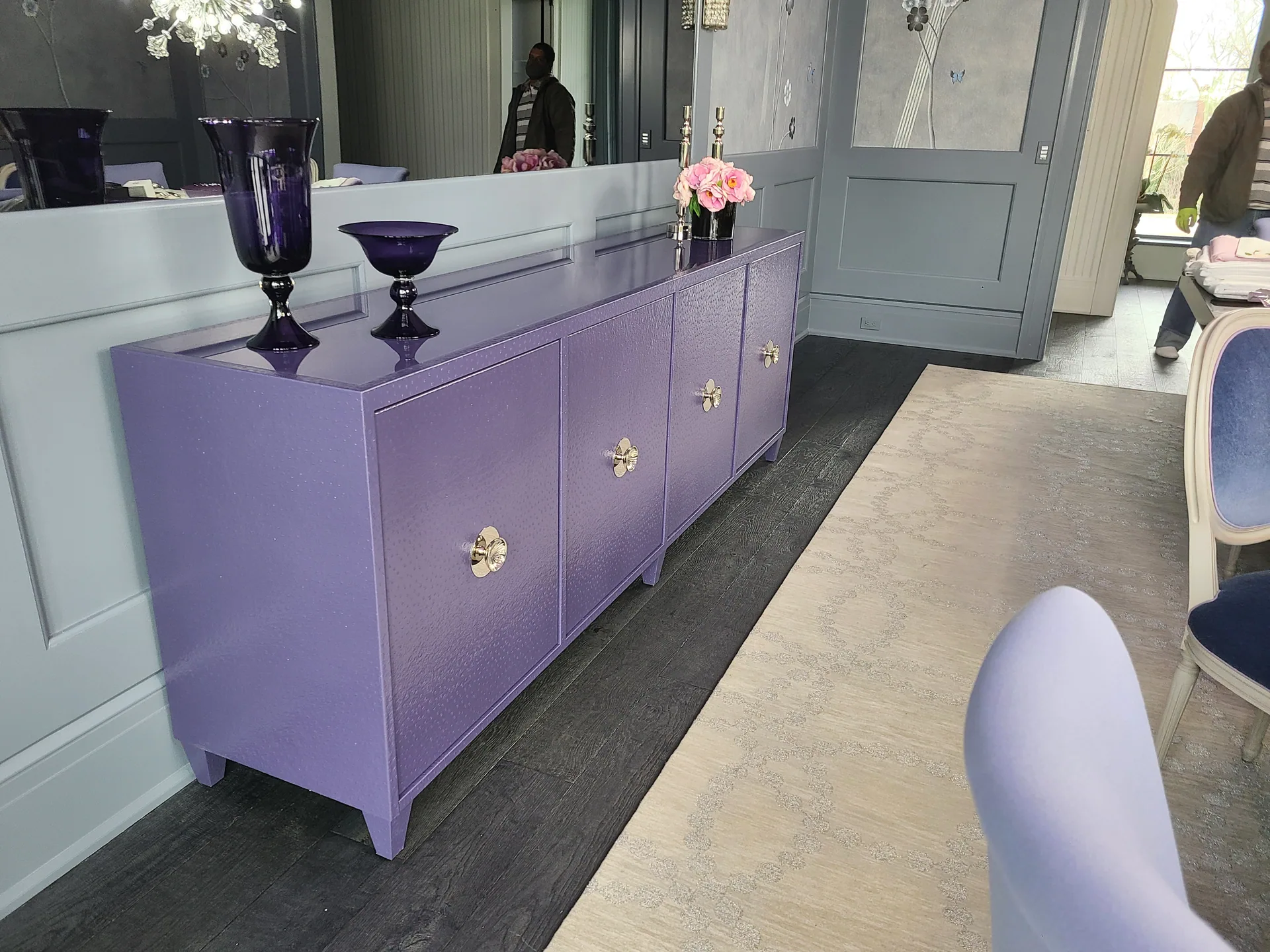 High-Gloss Lacquered Credenza — gallery 3
