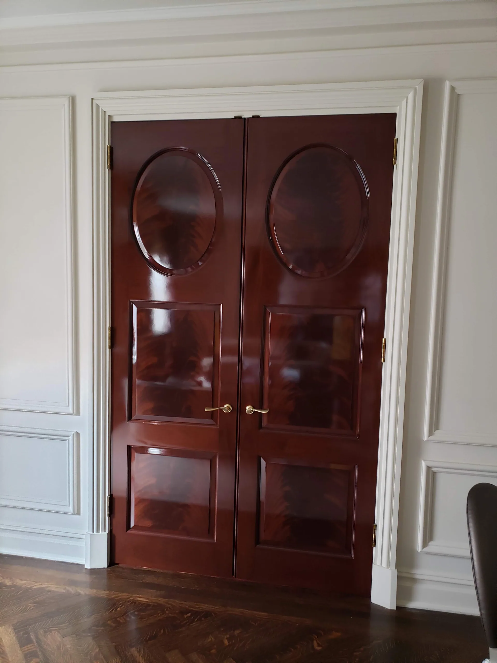 Floor-to-Ceiling Mahogany Library — gallery 5