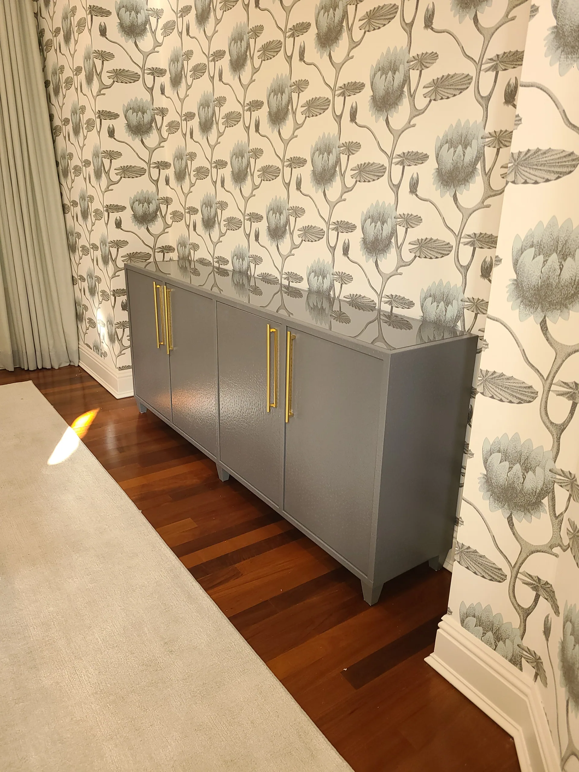 Oak Pedestal Dining Table — gallery 8