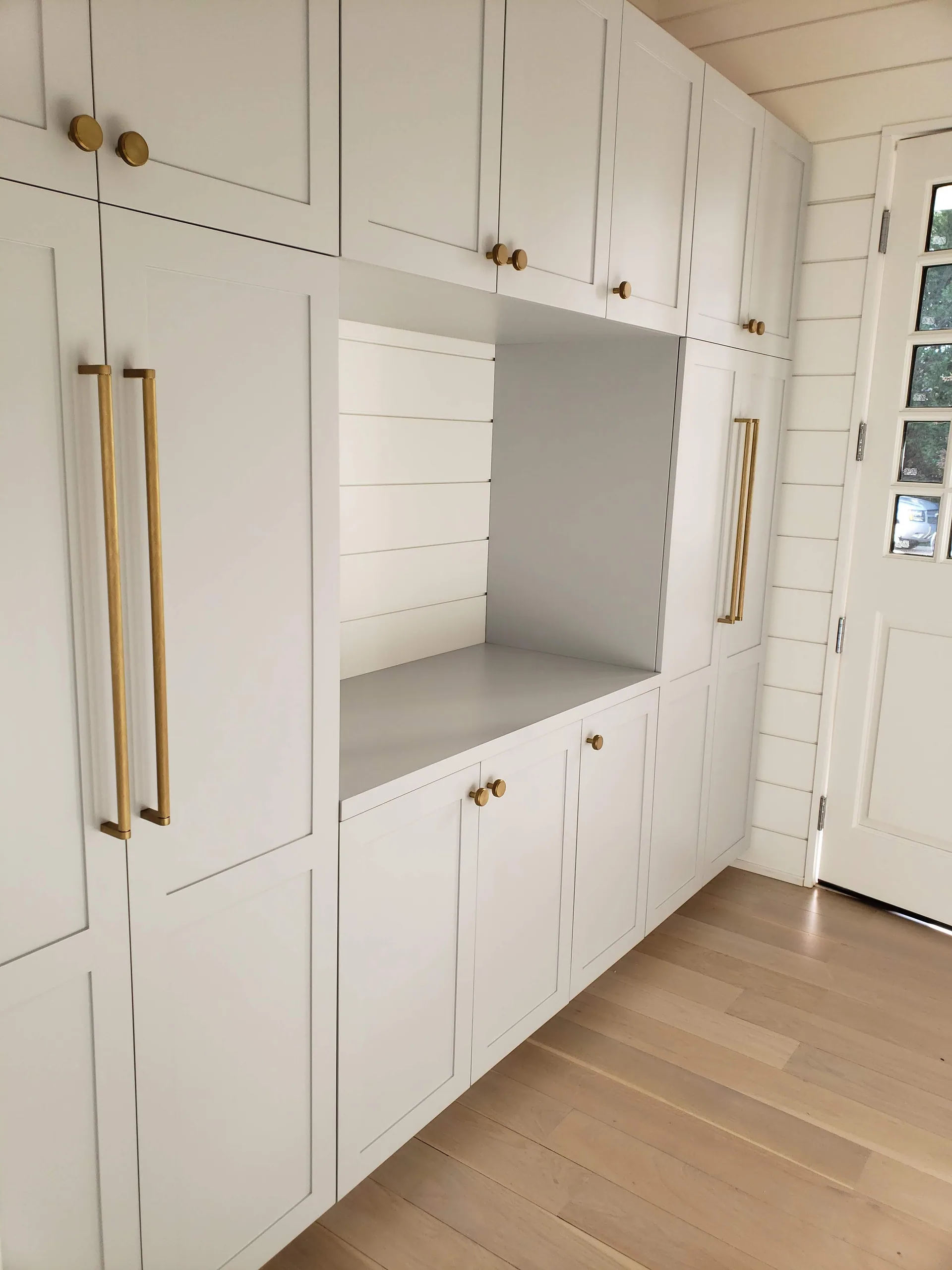 Magenta Console Table — gallery 4