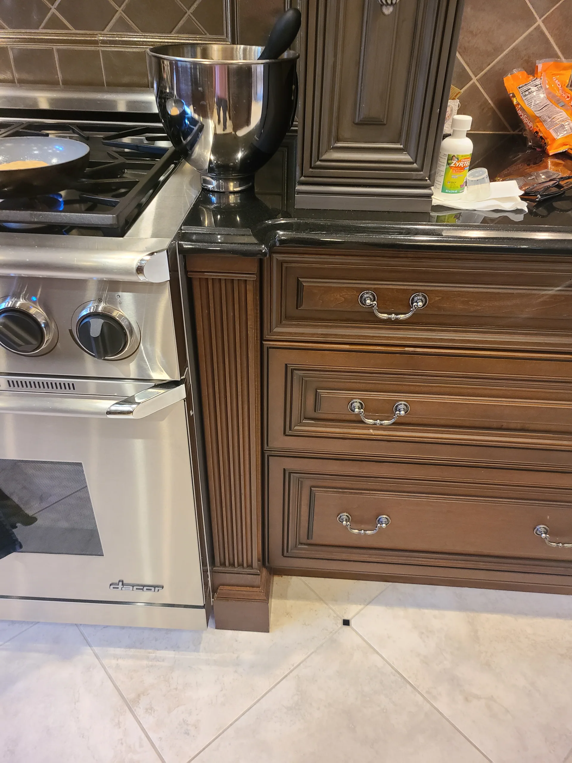 Traditional Mahogany Kitchen — gallery 8